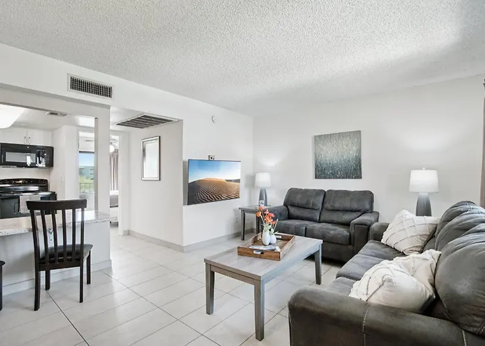 148 Fully Furnished 1br Suite-pet Friendly *