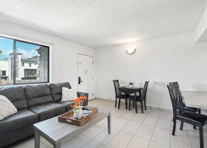 148 Fully Furnished 1br Suite-pet Friendly Apartment Scottsdale