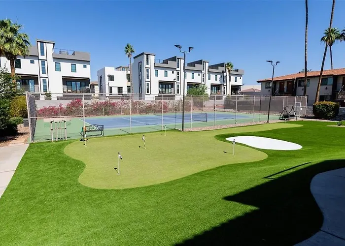 148 Fully Furnished 1br Suite-pet Friendly Apartment *