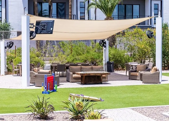 148 Fully Furnished 1br Suite-pet Friendly Apartment *